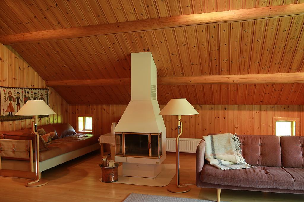 Olsbacka Gard Bed & Breakfast Falun Bagian luar foto