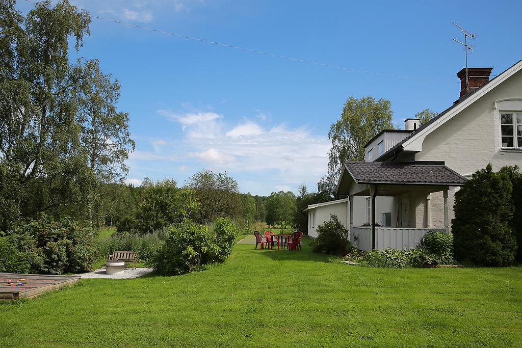 Olsbacka Gard Bed & Breakfast Falun Bagian luar foto